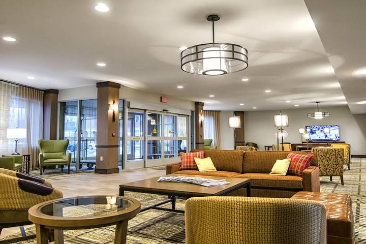 Staybridge Suites Marquette Michigan Hotel Lobby