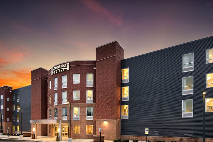 Staybridge Suites Marquette Michigan Hotel