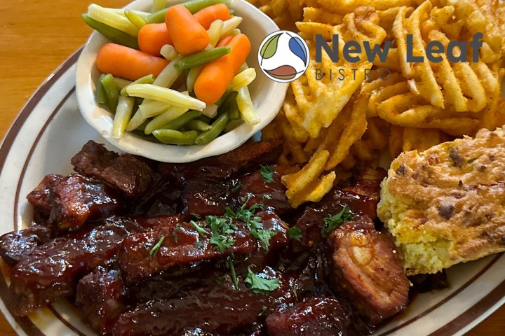 New Leaf Bistro Restaurant of Crystal Falls