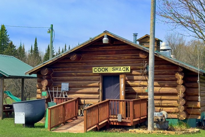 Tahquamenon Logging Museum